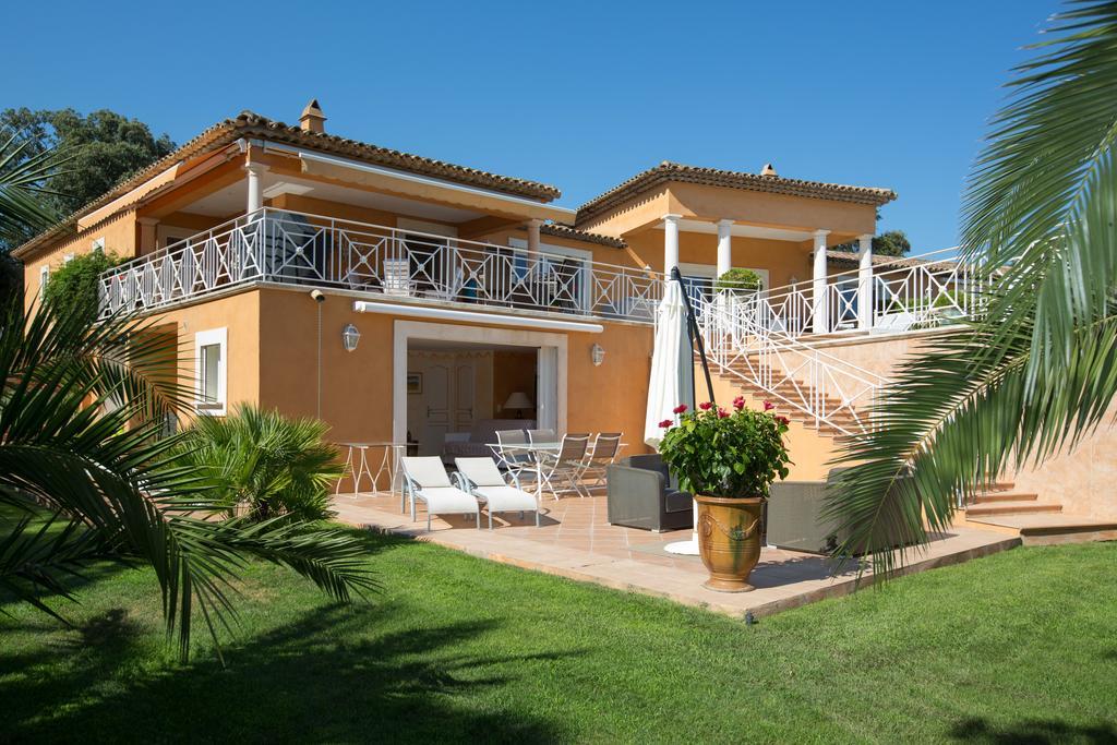La Tarentane Hotel Grimaud Eksteriør billede