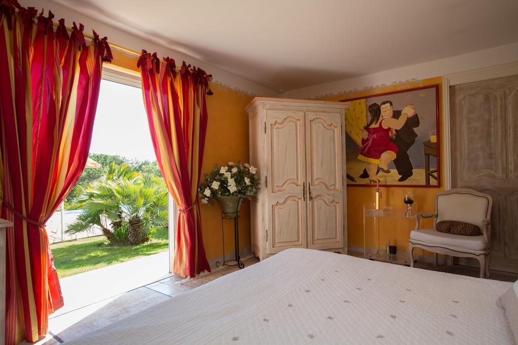 La Tarentane Hotel Grimaud Eksteriør billede